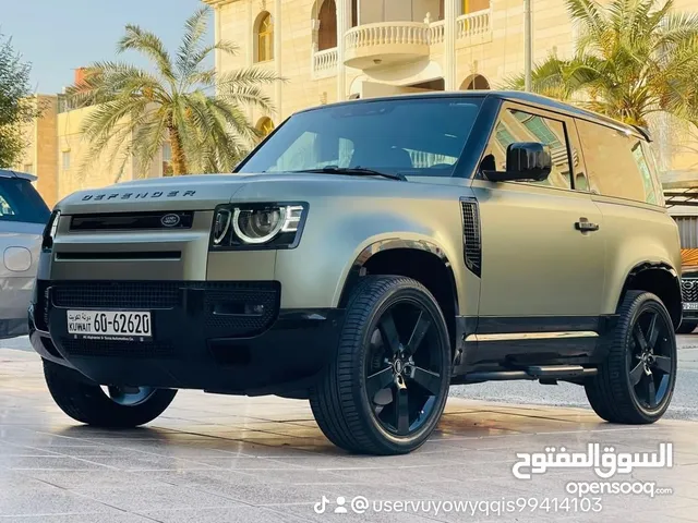 SUV Land Rover in Al Ahmadi