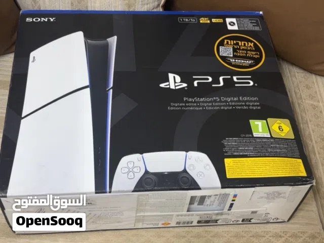 PS5 للبيع مستعمل يوم