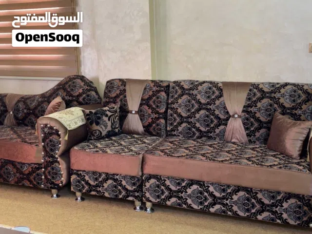 طقم كونر استعمال خفيف بحالة جيدة جدًا