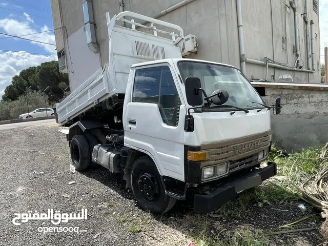 قلاب تويوتا نخب
