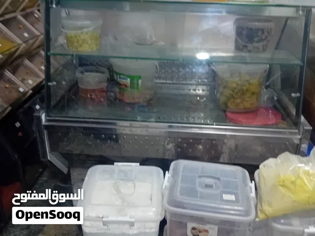ثلاجة عرض صناعة تونسيه محرك جديد شغالة ونظيفة لايوجد بها صدا