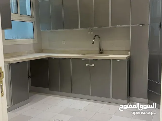 350 m2 4 Bedrooms Villa for Rent in Al Riyadh As Saadah