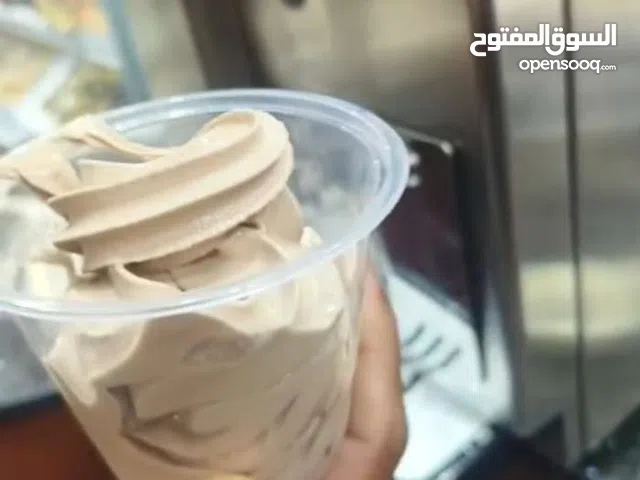 استثمار او الشراكة محل حلويات و معجنات و قهوة مع الاقامة للاجنبي