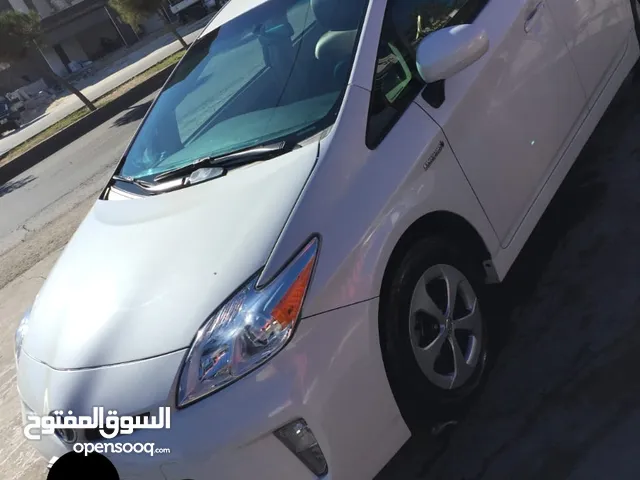 Used Toyota Prius in Amman