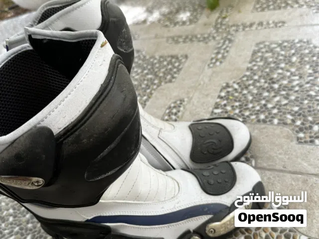 جوتي بحالة جدا ممتازة
