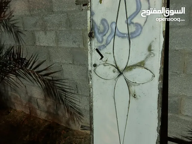 باب حديد 75*2.7 مستعمل