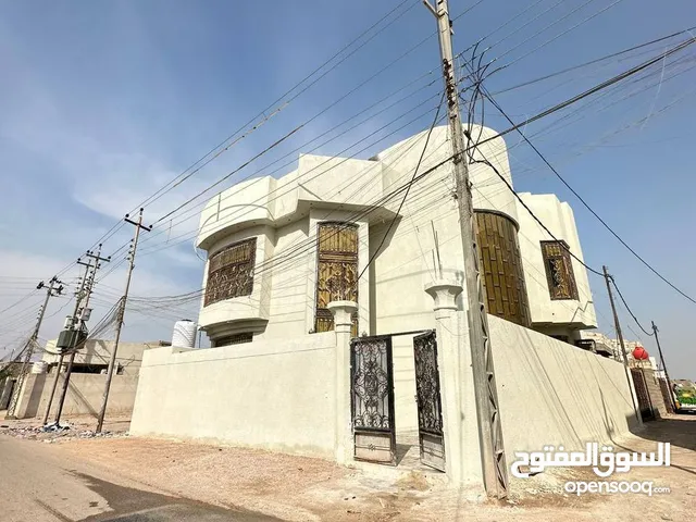 170m2 5 Bedrooms Villa for Sale in Basra Abu Al-Khaseeb