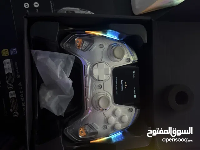 يد Manba One أصلية مع شاشة وRGB – شبه جديدة مع الكرتونة