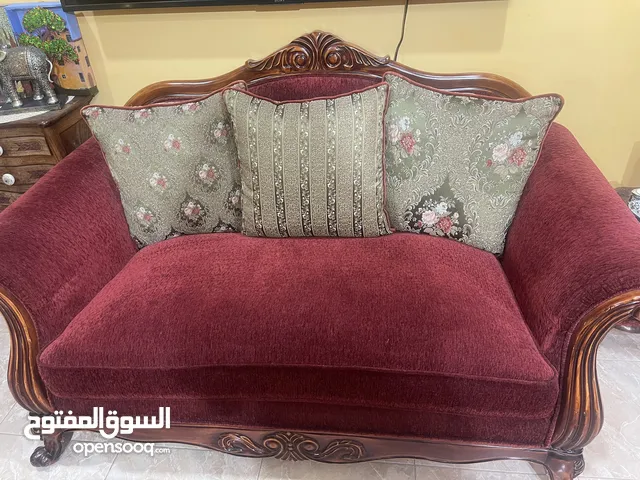 طقم كنب 3 قطع خشب زان فاخر بحالة ممتازة