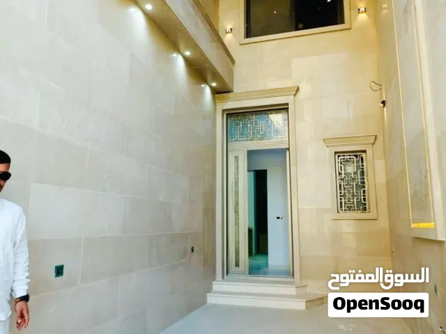 بيت طابقين للايجار البراضعيه حديث