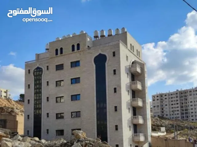 عماره كامله للبيع في منطقه بيرزيت