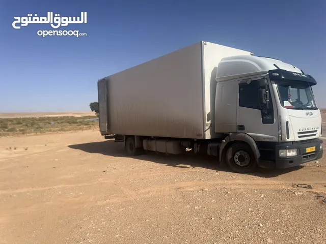 مطلوب ريكاردو أو مطريشي حافظة أو تلاجة بالاجل مع ضمانات