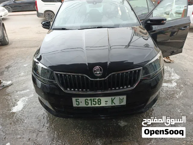 2018 سكودا فابيا Standard