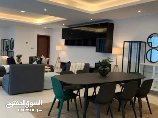 فلل راقية تتكون 3 ادوار ونص للإيجار علي مواقع مختلفة