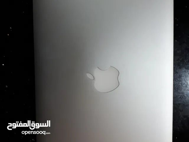 MacBook Air 11.8 inch 2015