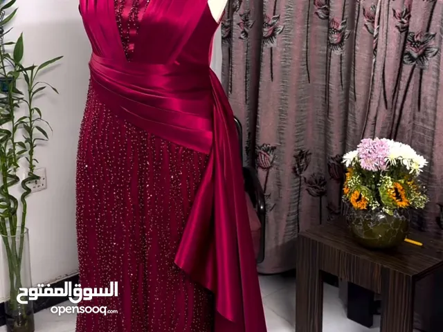 تصميم فساتين