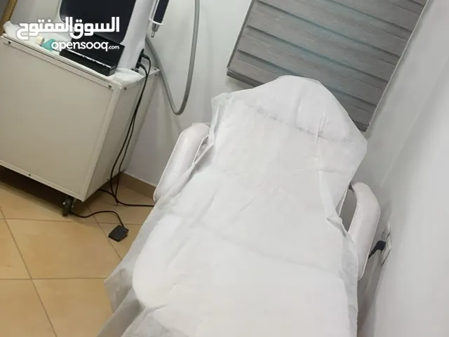 مركز تجميل كامل متكامل