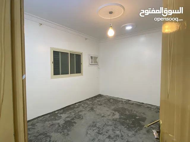 125 m2 3 Bedrooms Apartments for Rent in Al Riyadh Dhahrat Laban