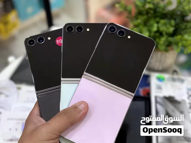 عرض خااص : Samsung Z flip 5 512gb هواتف بحالة الوكالة بدون اي شموخ أو مشاكل مع ضمان و ملحقات
