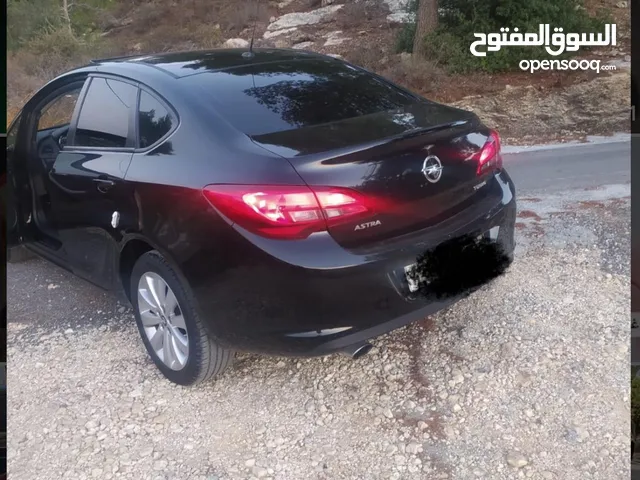أوبل استر للبيع 2019