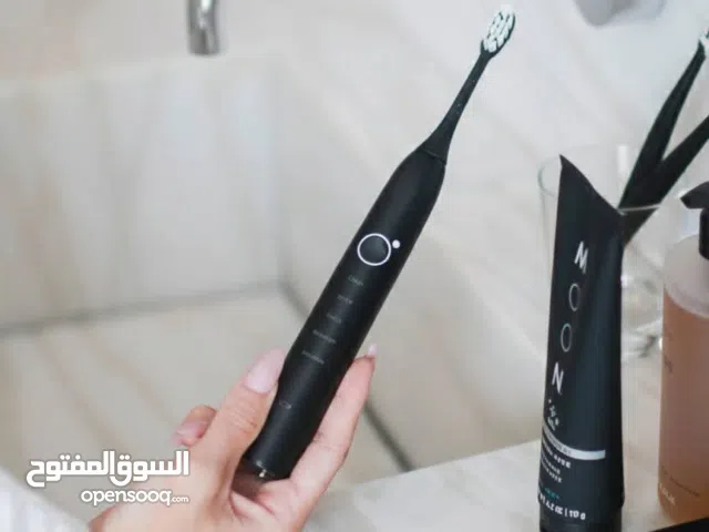 فرشاه الاسنان كهربائي