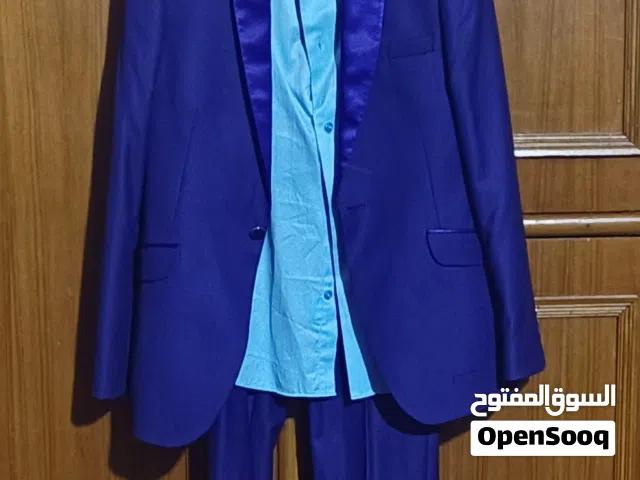 بدلة نظيفة للبيع