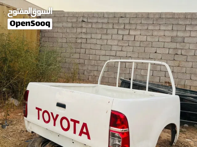 Used Toyota Hilux in Zliten