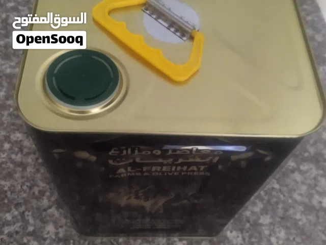 زيت بلدي اردني بكر عصرة اولى على بارد سعر غير شامل توصيل