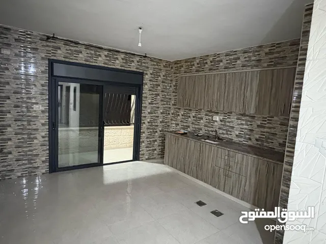 شقة للايجار، موقع مميز دوار الفواكه، خلف شذا مول