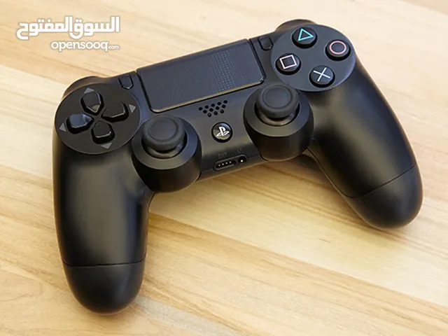 جويستك بلايستيشن 4 أصلي بحالة ممتازة