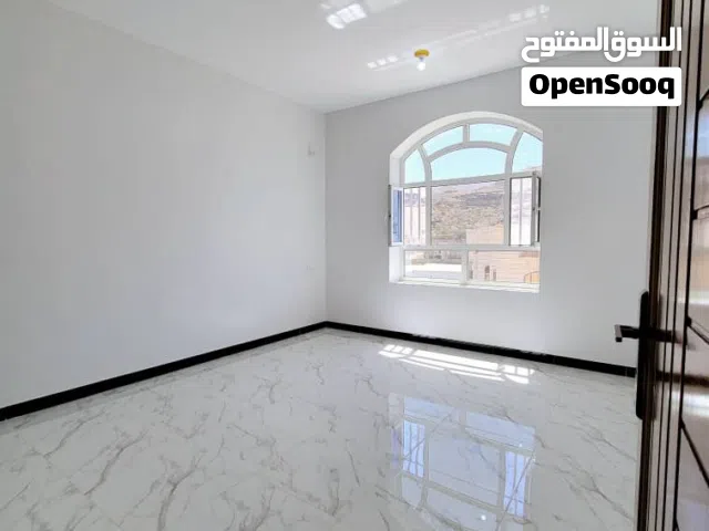 400 m2 4 Bedrooms Apartments for Rent in Sana'a Haddah