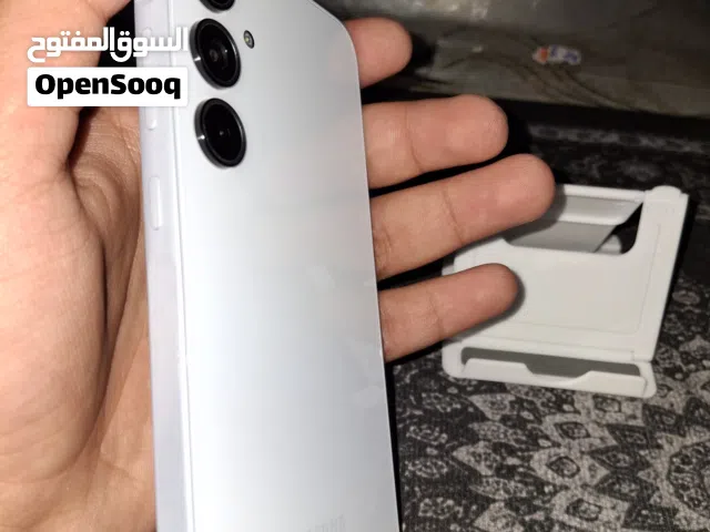 سامسونج جالاكسي A35 256 جيجابايت أبيض مستعمل بحالة ممتازة مع الكرتونة