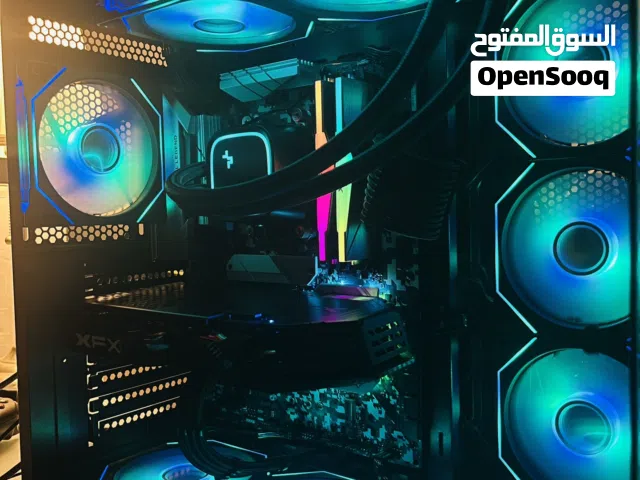 32 GB RAM / Ryzen 5 5600x / Rx 7700xt