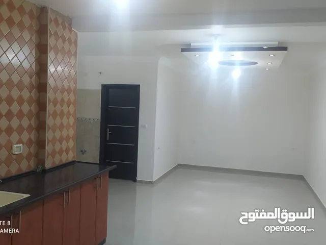 144 m2 3 Bedrooms Apartments for Rent in Ramallah and Al-Bireh Al Tira