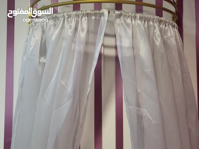 بردة مع التاج الذهبي