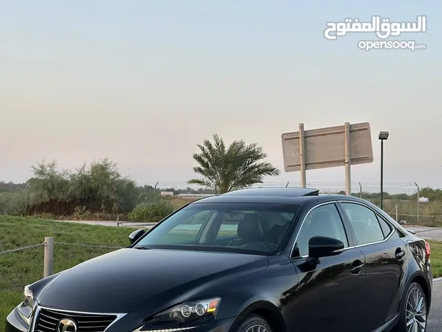 لكسز 2014 is للبيع