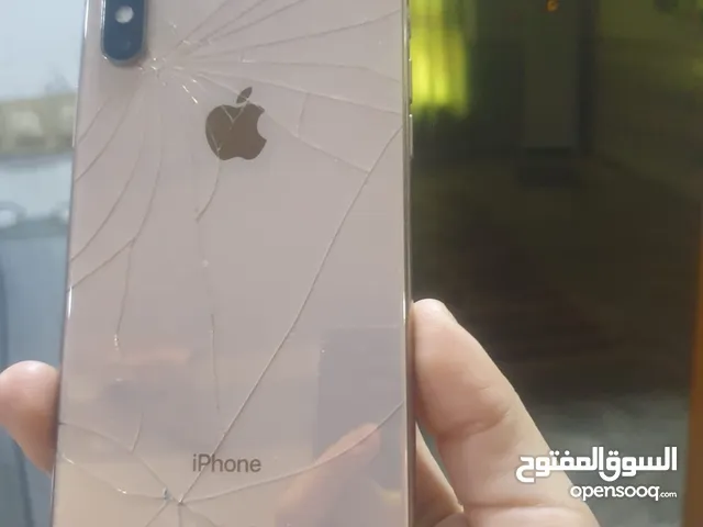 آيفون اكس ماكس جديد ونضيف بس ضهر شاشته مكسوره وبي مجال تواصل خاص
