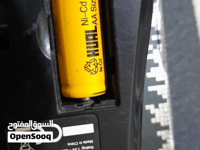 ماوس لاسلكي  من شركه دي لوكس العالميه مع بطاريه قابله للشحن ليثيوم ايون