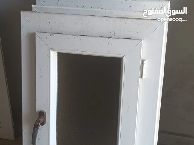 نوافد استعمال نطيف