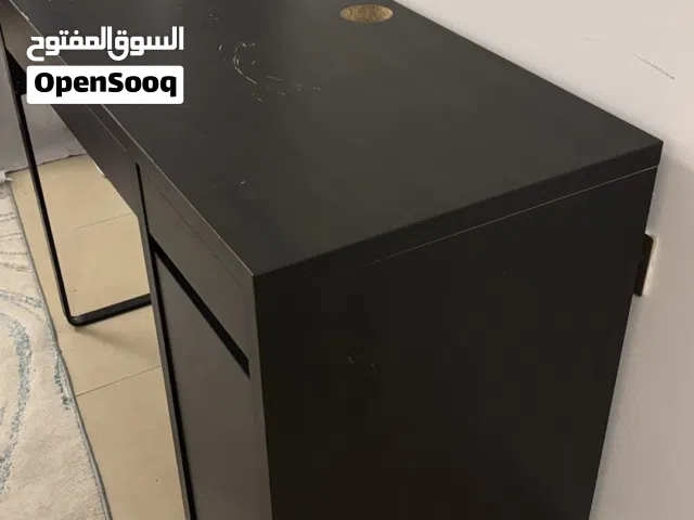 مكتب دراسي من الخشب للبيع