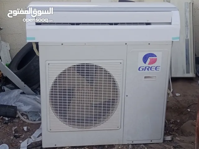 Gree A c 2ton good condition and good cooling big compressor