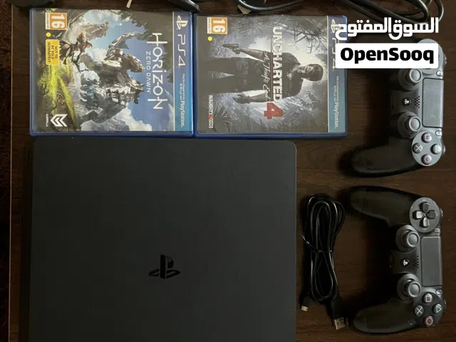 PS4 Bundle  Like New Condition  2 Controllers + 2 Games + Box