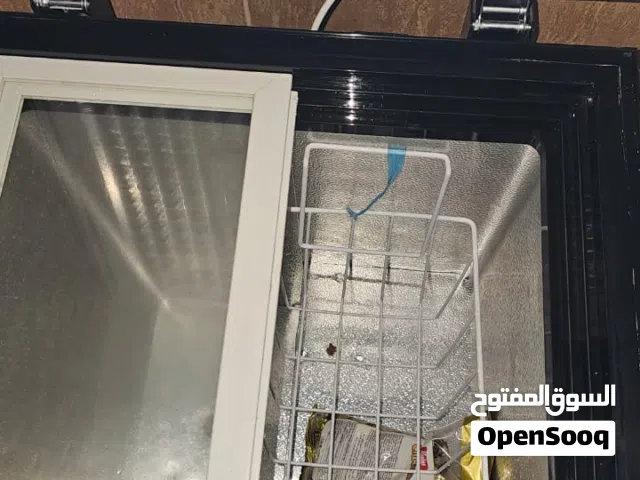 سلام عليكم فريز للبيع