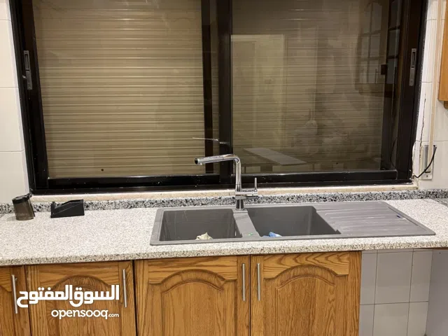 180 m2 3 Bedrooms Apartments for Rent in Amman Al Gardens