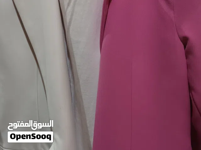 ملابس لانجري قصير وطويل ويوجد بعض موديلات معها روب