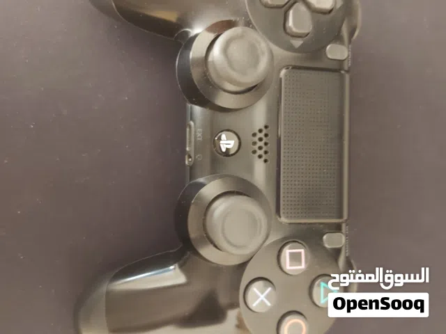 يد سوني 4 اصليه بحاله ممتازه