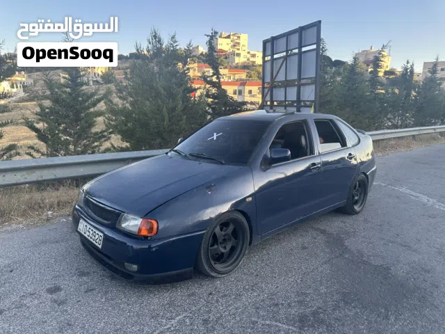 1998 Volkswagen Polo Standard