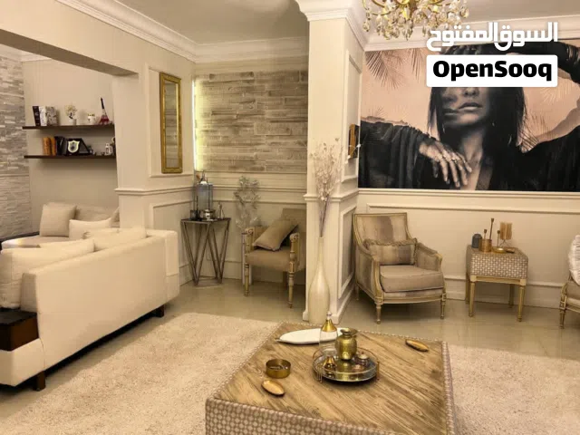 215 m2 4 Bedrooms Apartments for Sale in Giza Sheikh Zayed