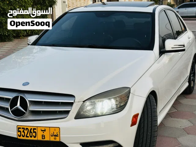 2011 مرسيدس بنز الفئة-C C 300