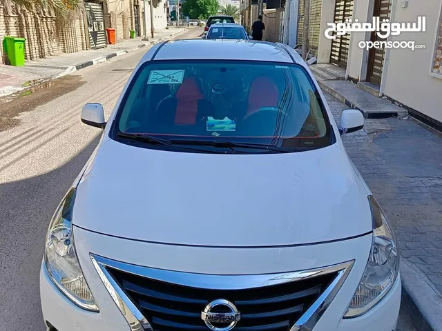 Used Nissan Sunny in Basra